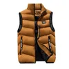 カジュアルなファッションノースリーブベストメンジャケット2024新しい秋の温かい綿厚のコート男性冬プラスサイズの衣類の男性ウエストコート