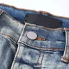 AMIRCA High Street Slim-Fit-Jeans im trendigen blauen Distressed-White-Design
