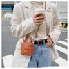 Dzieci torebki księżniczki Mini łańcuch crossbody torba dla dziewcząt moda haft haftowy rodzic-dziecko jedno ramię w torbie kubełkowe dla dzieci swobodny portfel f925