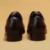 Haute qualité hommes Oxford chaussures noir marron en cuir véritable sculpture à lacets bureau d'affaires pointe pointue chaussure habillée pour hommes