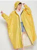 Poncho de pluie jaune pour femmes, imperméable tous temps, imperméable léger, capuche, poche de couverture