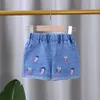 Short d'été en jean brodé de dessin animé pour petites filles, pantalon court décontracté en coton, tenue quotidienne en Denim