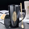 Criativo preto branco caneca conjunto casal copo com tampa colher personalidade suco de leite café chá copos de água fácil transportar travle casa caneca t202827