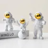 Nattljus 3D Moon Home Decor Light Astronaut Figurine Action Figures Astronauta Staty Lamp Room Study Desktop Decoration