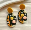 Kolczyki Dangle Black Flowers Polimer Clay Ręcznie robiony kwiat wisiorek kolczyk żeński moda geometria biżuteria akcesorium