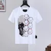 T Shirt Tasarımcı T-Shirts Lüks T-Shirts Renkli Tasarım Elbisesi Haikyuu Günlük Mektup Stilleri Elbise Seyahat Partisi Giyim Siyah Beyaz Çift T-Shirts EDF