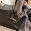 Lingge Embroidered Thread Large Capacity for Women's 2024 New Fashion Versatile Chain Shoulder Commuter Tote 2024 New Design Fashion 78% Off Store wholesale