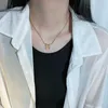 Collier H Collier lettre anglaise H pour femme, nouvelle chaîne de clavicule, simple et élégante, en acier titane, bijoux qui ne se décolorent pas, tendance et populaire sur Internet