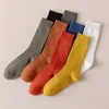 Chaussettes pour hommes Hommes Longue Solide Vertical Harajuku Rayé Déodorant Épais Casual Paire Coton 5 Couleur Business