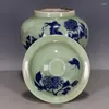 Garrafas Chinesas Antigas Dinastias Ming e Qing Vaso de Porcelana Branco Azul Pintado à Mão