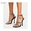 Femme sandales à talons hauts strass chaîne talons hauts sandales de luxe femmes Designers Bling chaussures de fête petit 34-41