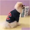 Vêtements de chien Vêtements de créateurs de mode Hiver Chaud Pull pour animaux de compagnie Col roulé Manteau en tricot épais Chats Chiot Vêtements Drop Livraison Maison Jardin Otxgq