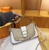 Designers väskor kvinnor Luxurys handväskor hobo purses lady handväska crossbody axel kanal totes mode plånbok väskor