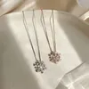 Ketten 2024 Flash Kubikzircon Schneeflocke Anhänger Halskette Mode Schlüsselbein Kette Rose Gold Silber Farbe Für Frauen