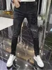 Mäns jeans high end elegant klassisk distinkt tryckt svart stretch denim för män kvalitet smala fit lyxbyxor