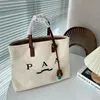 Sac à main de styliste en relief pour femmes, fourre-tout de Shopping avec lettres classiques, sac à main perlé, petite épaule