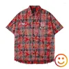 Męskie koszule Red Stripe Plaid Shirt Mężczyźni Kobiety Wysokiej jakości bawełniany krótkie topy ubrania hem burr