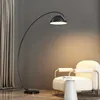 Lampadaires LED doré lampadaire lampe de pêche nordique créatif minimaliste Vertical fer lampadaire salon canapé chambre lampe chambre décor YQ240130