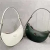 Moon Gepolsterte Nappaledertasche Damen Leichte Polsterung Ton Sur Ton Dreieck Logo Tote Designer Metallbeschläge Hobo Magnetverschluss Sho303f