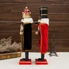 Figurines décoratives 38 cm Cape Casse-Noisette Marionnette en bois faite à la main Roi Soldat Poupée Ornement Cadeau de Noël Décoration de bureau à domicile