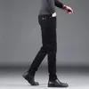 Klassische Business Casual Jeans Männer Mode schwarz Slim Stretch Denim Hosen Männliche hochwertige Luxus Hosen Kleidung 240130