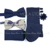 Designs exclusifs chaussettes en coton solide noeud papillon ensembles pince boutons de manchette épingle Hanky hommes fête de mariage quotidien décontracté cadeau noeud accessoire 240119