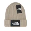 최신 디자이너 니트 모자 풀 오버 따뜻한 양모 모자 콜드 모자 겨울 모자 모자 모자 모자 캐주얼 미세 패턴 미세 패턴 J11