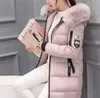 Zimowe odzież w kolorze odzieżowym Kurtka z kapturem z kapturem Paras Modna ciepła zimowa odzież puffer damski zimowa kurtka elegancka