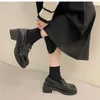 Модельные туфли, женские туфли на каблуке на платформе, 2024 г., Мэри Джейн, удобные женские туфли-лодочки на массивном каблуке, осенняя кожаная униформа в стиле ретро