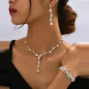 Halskette-Ohrringe-Set, 3-teiliges Set mit Strass-Blumen-Quastenkette und Tropfen-Armband, Hochzeit, Brautschmuck