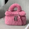 Torby na ramię Faux Fur Plac dla kobiet luksusowy projektant i torebka bagu 2023 NOWOŚĆ In Vintage Plus Lamblool Box