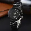 2023 Lei Family Fashionabla och Casual Womens Quartz Steel Band Minimalist Watch with Diamonds Calendar Accessories