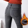Dames Stretch Dikke Fleece Jeans Klassieke Skinny Broek Oversized 38 40 Vrouwelijke Warme Pluche Thermische Denim Broek 240127