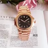 2024 منصة ثلاثة PIN Quartz Watch مع وظيفة التقويم Menthe الشيء الحقيقي لديه شعار