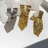 Flashbuy Retro överdriver glänsande paljetter Lång triangelmetall Tasselörhängen för kvinnor Girls Party Jewelry Accessories 240131