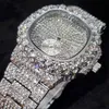 Andra klockor som trender lyxiga armbandsur för män hög kvalitet inlay diamant glittrande klockor bling is ut rostfritt stål klocka bästsäljande J240131