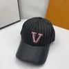 Casquette de créateur de luxe, chapeau de créateur, casquette de baseball à blocage de couleur, style classique, marée de printemps et d'automne, incontournable pour les voyages en couple