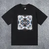 2024 Tasarımcı Tshirts Mor Tshirt Marka Erkekler için Mektup Mektup Baskı Kısa Kollu Sokak Giyim Pamuk Tees Moda Moda Yaz Pamuk Polos Siyah Beyaz T-Shirts