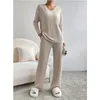 Pantaloni da donna in due pezzi con scollo a V e pullover a maniche lunghe e set casual a righe larghe lavorate a maglia per le donne Tuta da 2 pezzi