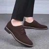 Plus la taille 50 hommes chaussures couleur unie mocassins à la mode talon bas haute hauteur baskets messieurs fête chaussures décontractées pour hommes 240118