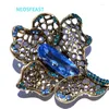 Brooches Fashion Jewelry Rhinestone Delicate Lily Crystal Brooch Silver Color Women Flower Hallow Pin Lady Elegant Wedding Gift Accessory