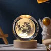 Figurines décoratives brillantes d'astronaute de la galaxie planétaire, boule de cristal, veilleuse, alimentation USB, lampe de chevet chaude/RVB, lampe cadeau de noël pour enfant
