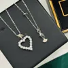GRAFE collier pour femme designer Peach Heart Cut Diamond bijoux reproductions officielles 925 argent diamant mode luxe taille européenne cadeau pour petite amie 008