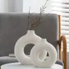 Nordic Vase Circular Hollow Ceramic Donuts Flower Pot Home Living Room Decoration Accessories Interior Office Desktop Decor Gift 240127