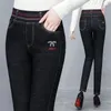 Kvinnors jeans mager vinter förtjockar blyertspenna stor storlek 26-34 stretch vaqueros hög midja kot pantaloner varm plysch fodrade denimbyxor