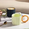 Japanische Keramik Mehrfarbiger Griff Welligkeit Kaffeetasse Tee Milch Tasse Wasser Trinkgeschirr Paar Tassen Kreatives Geburtstagsgeschenk 240130