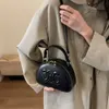 Triumphal Arch French Moon End Women's 2024 Half Round New Handheld Crossbody High Appearance Single Shoulder Bag 2024 Design Fashion 78% Off Store wholesale