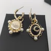 2022 Boucle d'oreille de forme ovale de charme de qualité supérieure avec perles d'agate noire naturelle et diamant en plaqué or 18 carats pour femme de mariage jewe320U