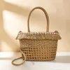 ショルダーバッグはTassel andBag Beac Woven Womens Bagh24131を販売しています