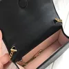 Toda la moda Bolsos de hombro para mujer Bolso de corazón de amor Mini cadena con solapa Bolso cruzado de cuero acolchado280q